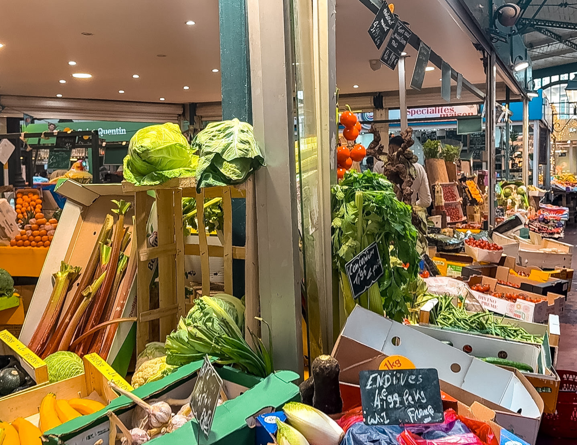 How to Eat on a Budget in Paris (10).png